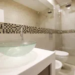 Konukevi Square 4*