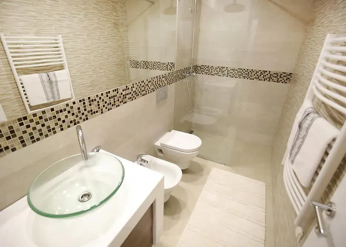 בית הארחה Square זאדאר