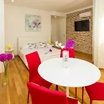 Guest house Square Zadar