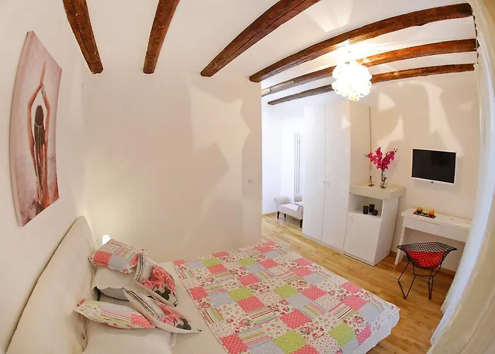 招待所 城市广场旅馆 扎达尔