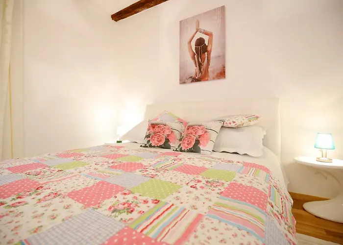 城市广场旅馆 扎达尔