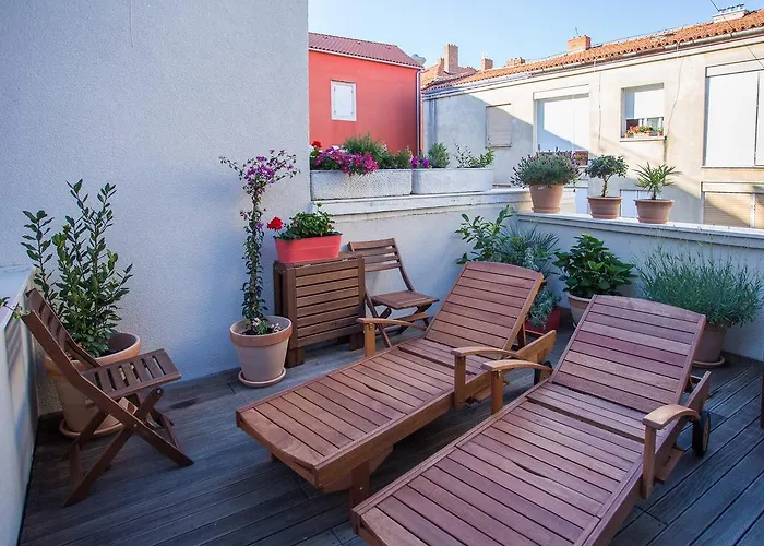 城市广场旅馆 4* 扎达尔